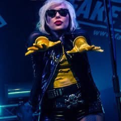 <q>yellow gloves.</q>